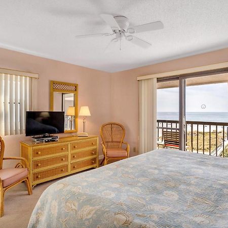 Gulf Gate Resort By Travel Resort Services St. Pete Beach Exterior photo