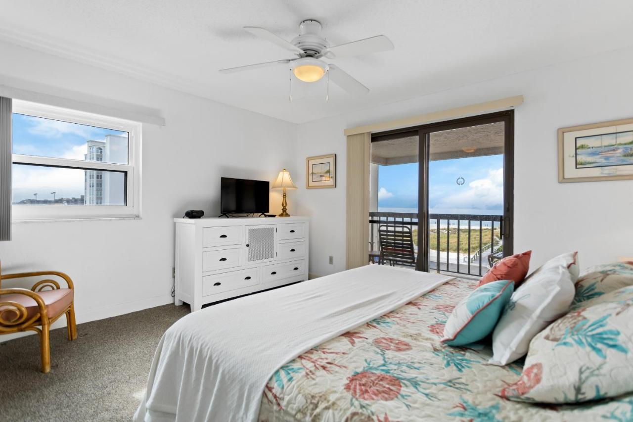 Gulf Gate Resort By Travel Resort Services St. Pete Beach Exterior photo