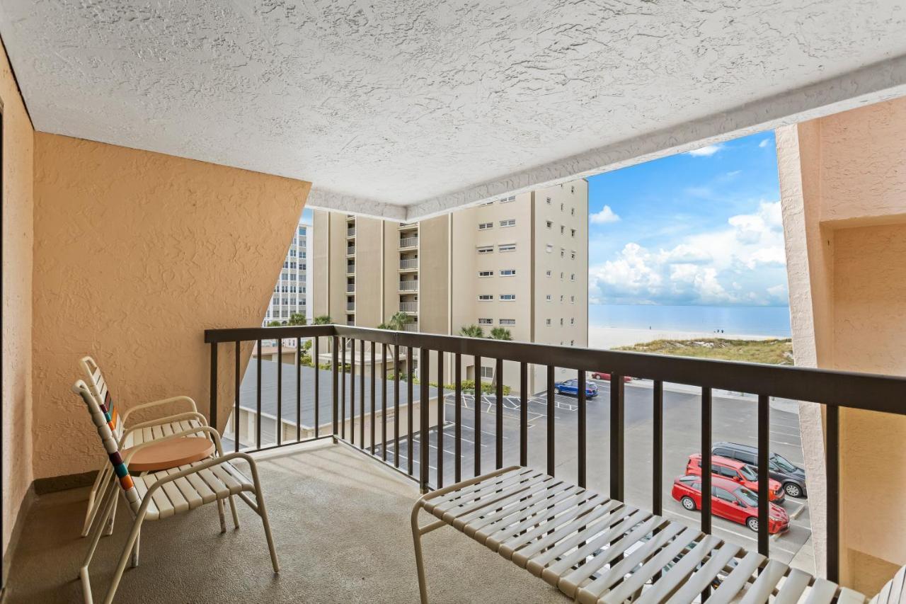 Gulf Gate Resort By Travel Resort Services St. Pete Beach Exterior photo