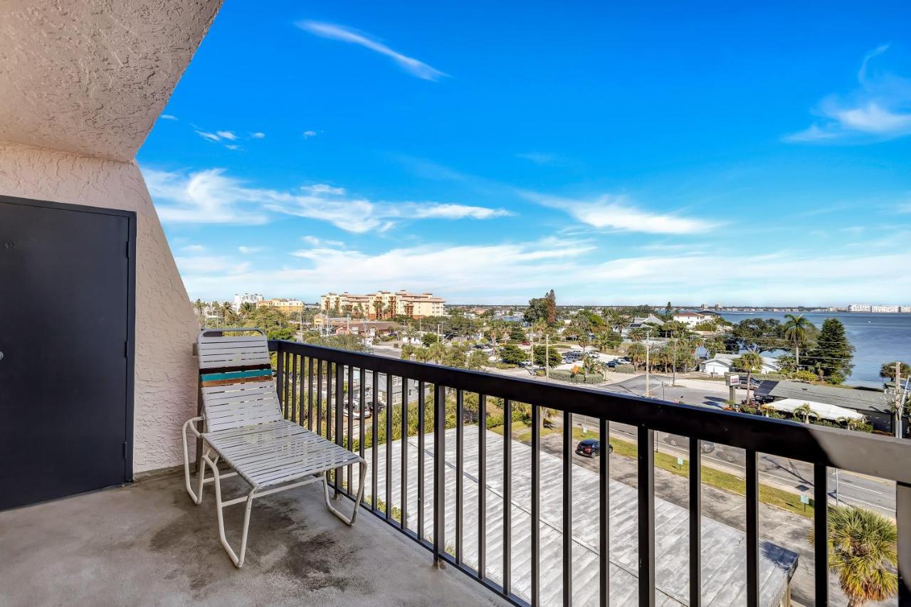 Gulf Gate Resort By Travel Resort Services St. Pete Beach Exterior photo