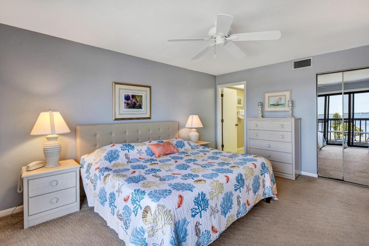 Gulf Gate Resort By Travel Resort Services St. Pete Beach Exterior photo